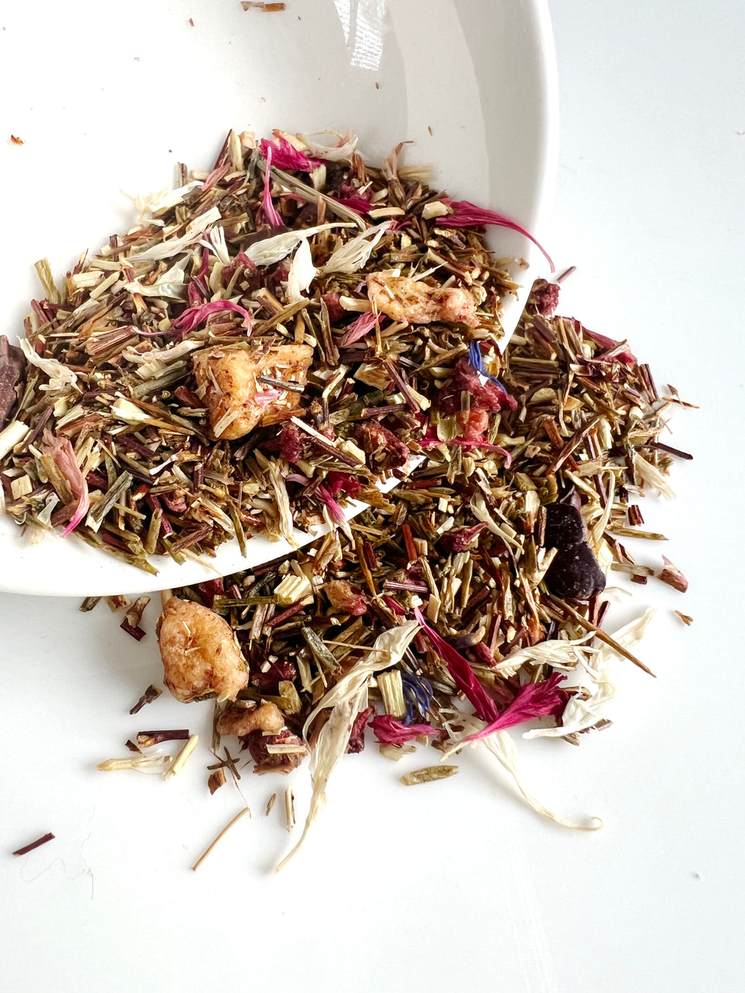 Twu Wuv - raspberry, apple and white chocolate green rooibos loose leaf tea