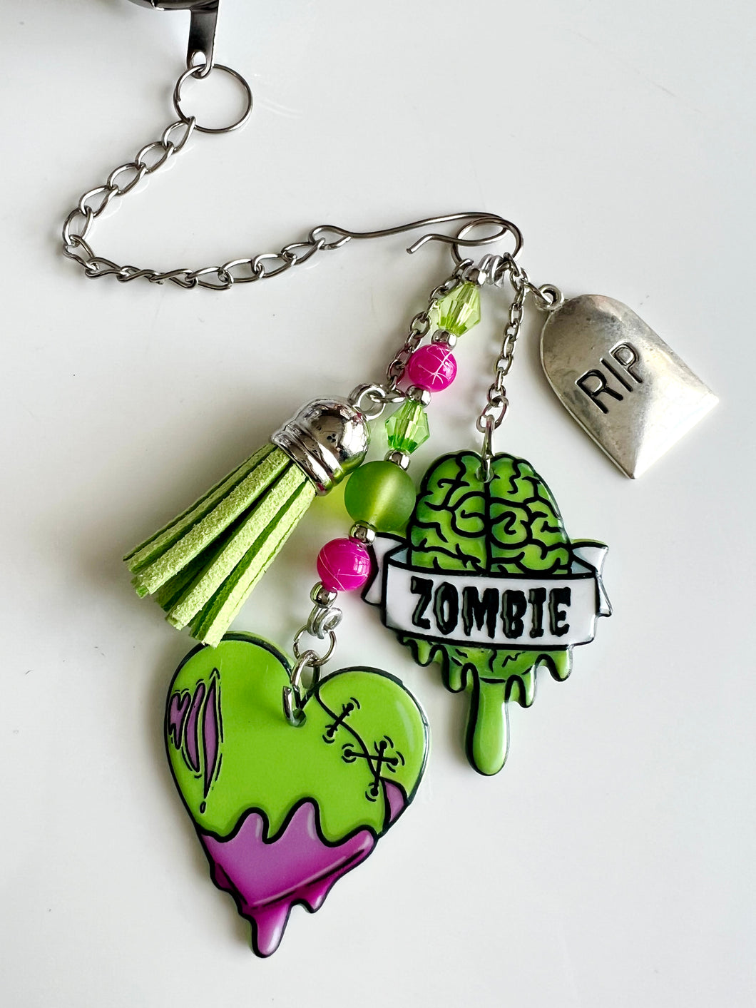 Zombie heart themed loose leaf tea strainer